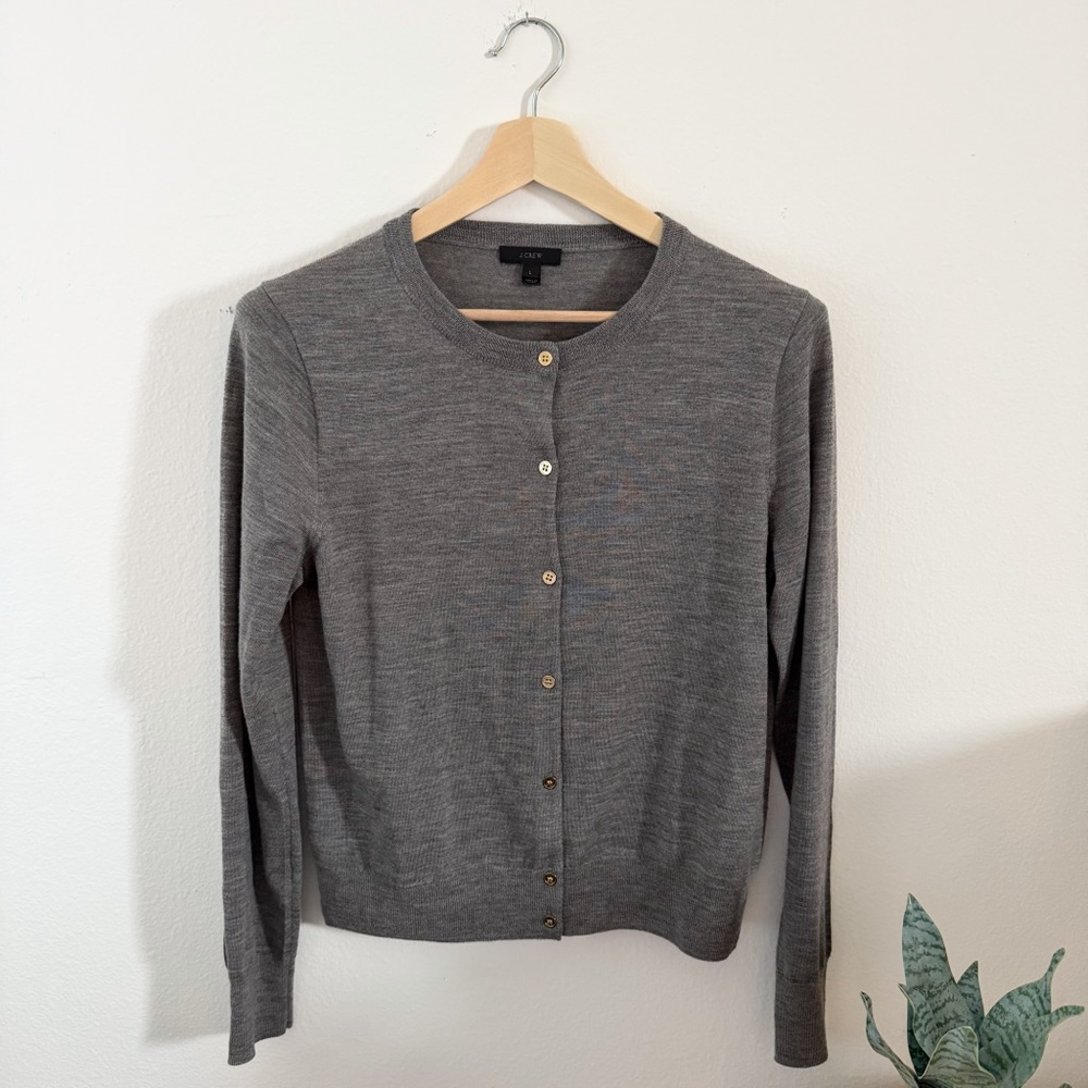 J.Crew 100% Merino Wool Gray Cardigan Size L Gold Buttons